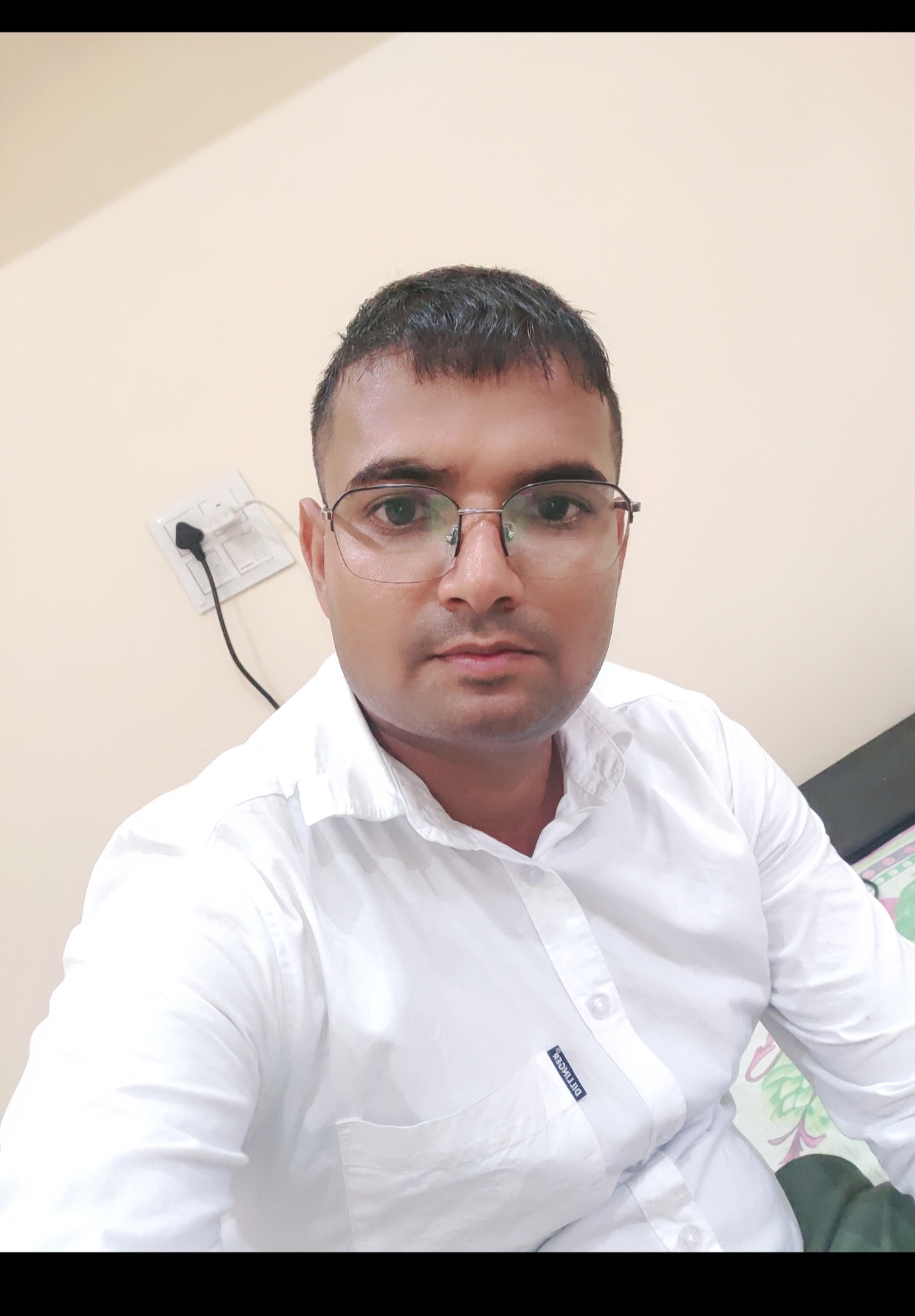 Mr. Dheerendra Singh